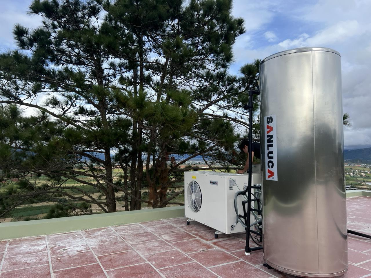 Heat pump nước nóng lắp đặt cho homestay
