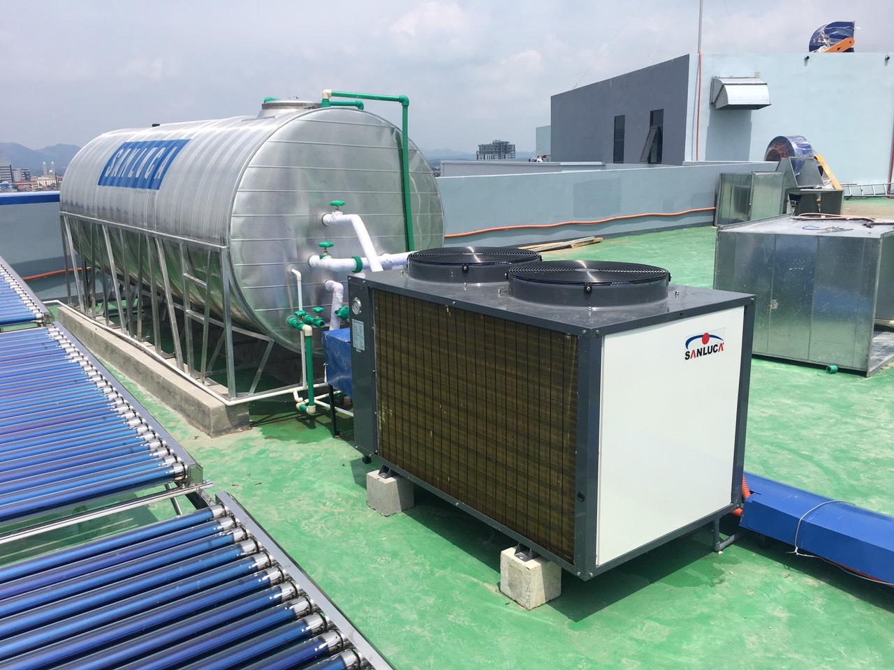 Máy bơm nhiệt heat pump kết hợp năng lượng mặt trời giải pháp tối ưu